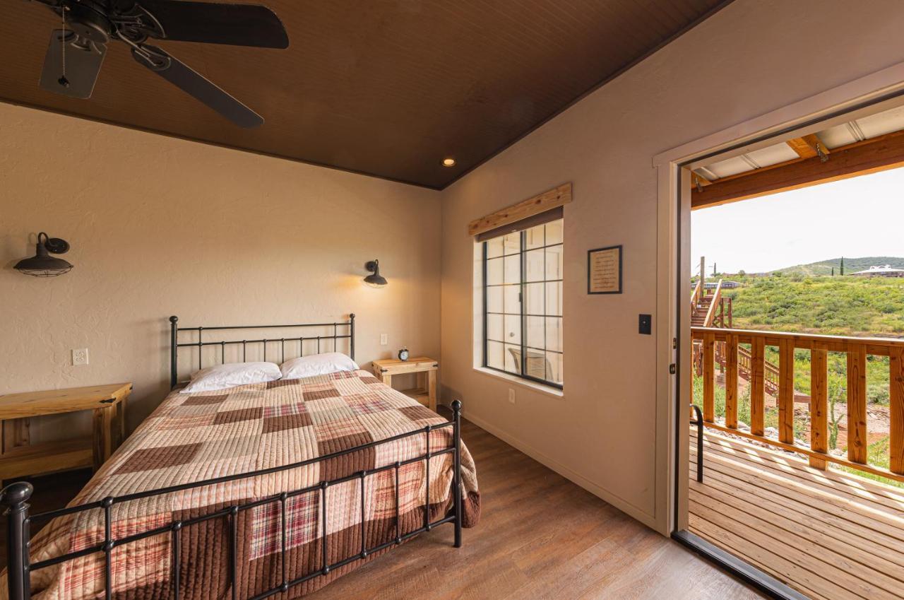 -Pet Friendly- Miners Cabin #6 - King Bed With Private Balcony Tombstone Buitenkant foto