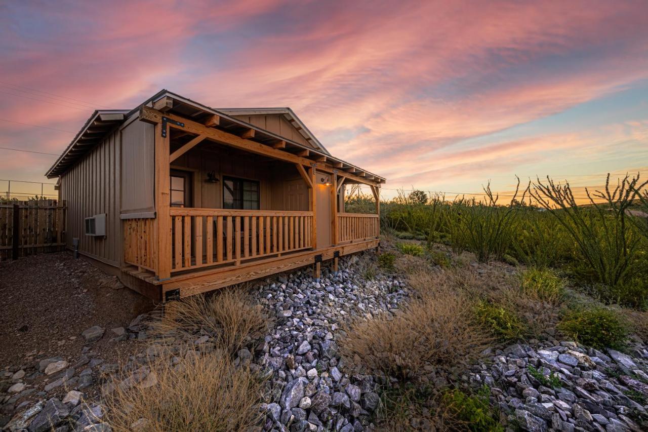-Pet Friendly- Miners Cabin #6 - King Bed With Private Balcony Tombstone Buitenkant foto